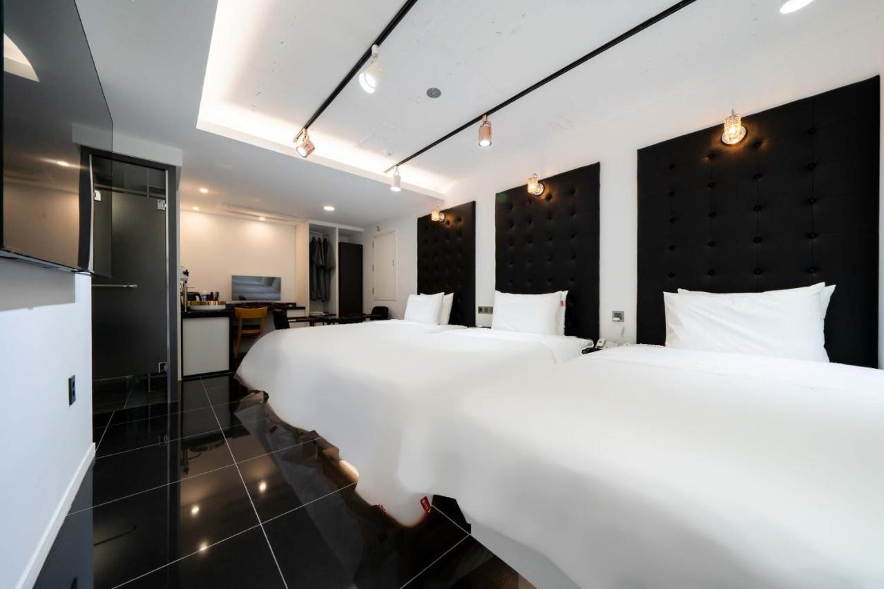 Ytt Hotel Пусан Экстерьер фото