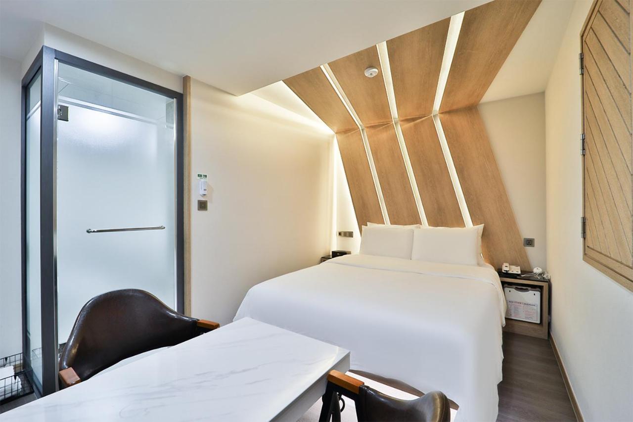 Ytt Hotel Пусан Экстерьер фото
