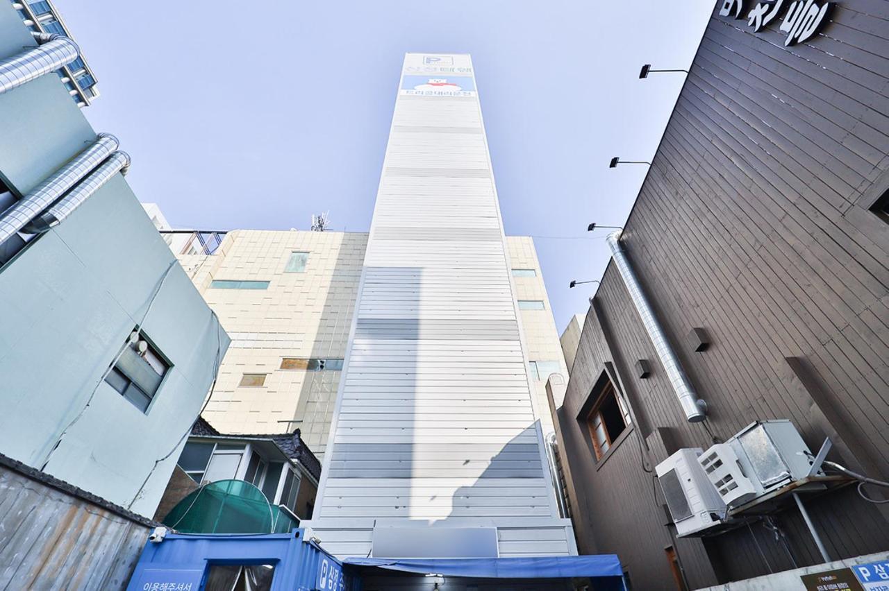 Ytt Hotel Пусан Экстерьер фото